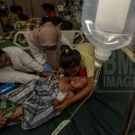 Refugees victims of the earthquake and tsunami received medical treatment due to food poisoning at Anutapura Hospital, Palu, Central Sulawesi, Indonesia, Saturday (January 19, 2019).
