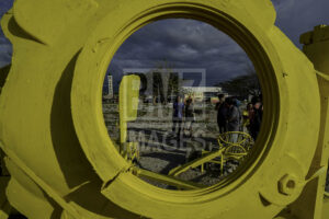 Palu, Central Sulawesi, INDONESIA (7th Jan 2019): Debris from former tsunami waves installed by Japanese artist Daisuke Takeya while performing a show "Yellow Memories" on Talise Beach, Palu Bay, Central Sulawesi, Indonesia, Monday (1/7/2019). The show was the result of collaboration with the Ruang 28 and Sudut Pandang Forum to care for the memories of the earthquake, tsunami and liquefaction disaster that hit Palu City on September 28, 2018 which killed more than 2,000 people. bmzIMAGES/Basri Marzuki