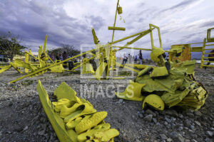Palu, Central Sulawesi, INDONESIA (7th Jan 2019): Debris from former tsunami waves installed by Japanese artist Daisuke Takeya while performing a show "Yellow Memories" on Talise Beach, Palu Bay, Central Sulawesi, Indonesia, Monday (1/7/2019). The show was the result of collaboration with the Ruang 28 and Sudut Pandang Forum to care for the memories of the earthquake, tsunami and liquefaction disaster that hit Palu City on September 28, 2018 which killed more than 2,000 people. bmzIMAGES/Basri Marzuki