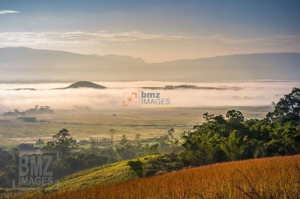 Landscape Lembah Lore, Kabupaten Poso, Sulawesi Tengah. Lembah yang berada sekitar 2.000 mdpl ini merupakan wilayah prasejarah zaman batu yang juga dikenal dengan situs megalitikum tertua di Indonesia. bmzIMAGES/Basri Marzuki