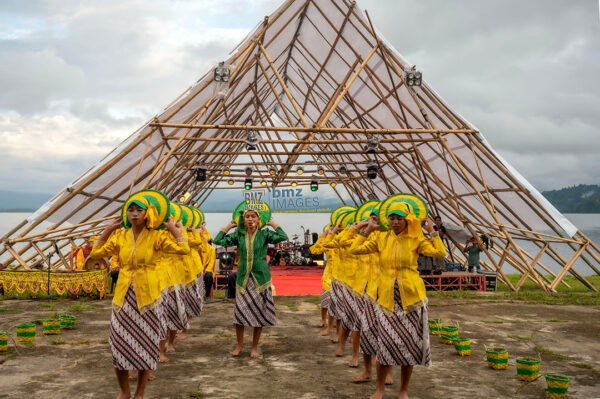 Pertunjukan Tari Pamonte - Image 4